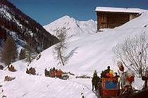 1965. Schweiz. Kanton Graubünden. Davos. Winterzeit. Schlitten mit Pferden