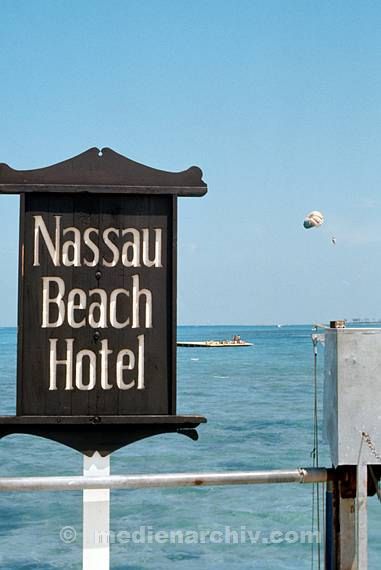 1978. Caribbean. Karibik. Bahamas. Nassau Beach Hotel