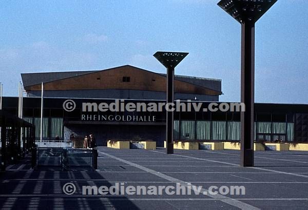 1970'er Jahre. Rheinland-Pfalz. Mainz. Rheingoldhalle.