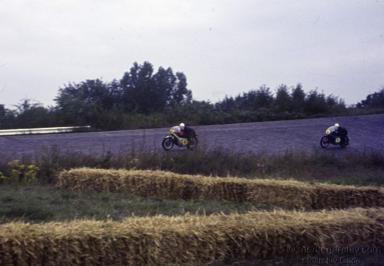 1967. Berlin. Rennen auf der Avus