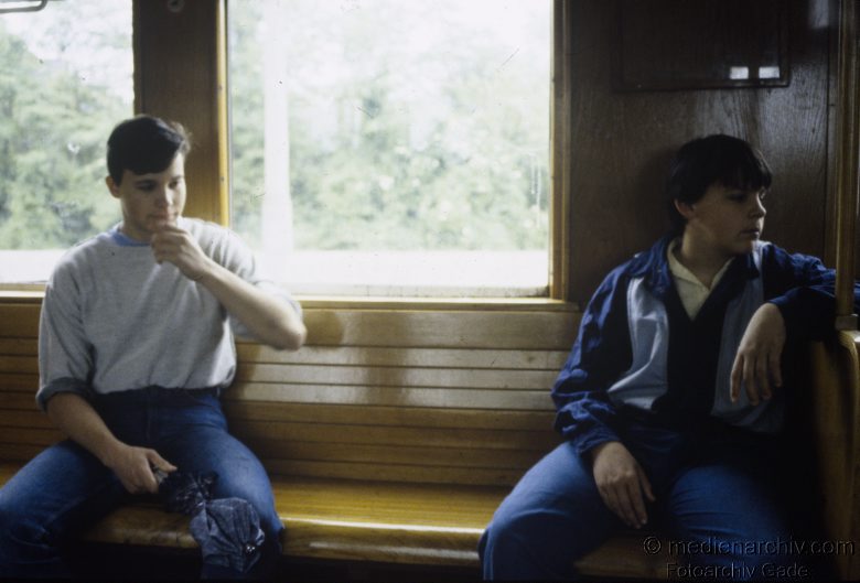 1984. Berlin. Zwei Jungs in der S-Bahn
