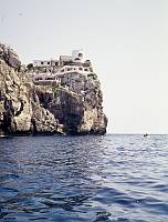 1975. Spanien. Baleren. Menorca. Küste am Mittelmeer