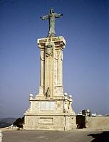 1975. Spanien. Baleren. Menorca. Reinad en Espana. Jesus Statue Monte Toro. Religion