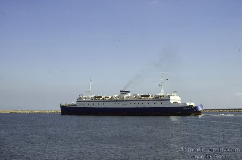 1980. Schleswig-Holstein. Fehmarn. Passagierschiff. Fähre auf der Ostsee