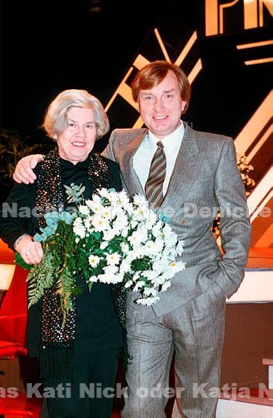 vermutlich 1970er. Auftritt von Kati Nick alias Katja Nick, bürgerlicher Name Käthe Denicke in der Fernsehsendung TV Prive