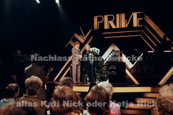 vermutlich 1970er.  Auftritt von Kati Nick alias Katja Nick, bürgerlicher Name Käthe Denicke in der Fernsehsendung TV Prive