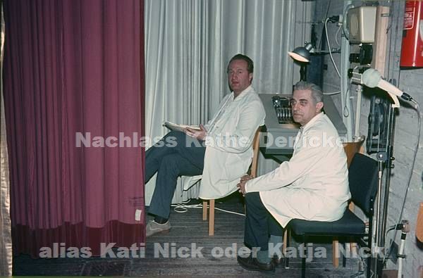 1970er. Berlin. Auftritt in der Urania. Bühnentechniker