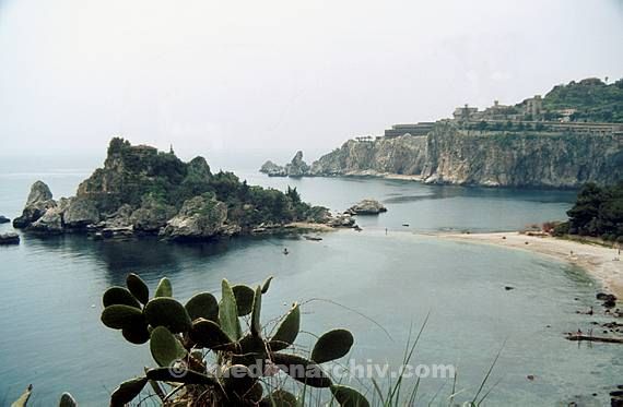 1978. Italien. Sizilien - Italy. Sicily - Italia. Sicilia. Mittelmeer. Küste