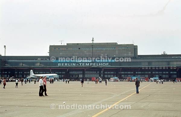 1989. Berlin. Flugplatz Tempelhof. Flugzeuge