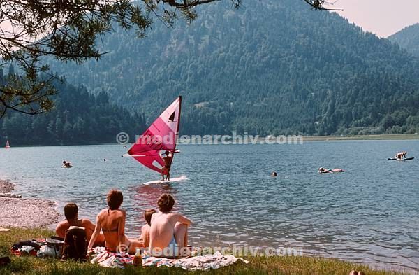 1982. Deutschland. Bayern. Ruhpolding. Windsurfen. Windsurfign