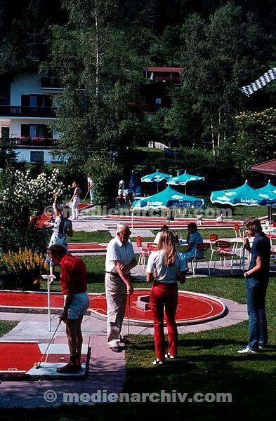 1982. Deutschland. Bayern. Ruhpolding. Minigolf