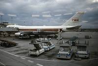 1975. Deutschland. Frankfurt am Main. Flugzeug auf dem Flugplatz