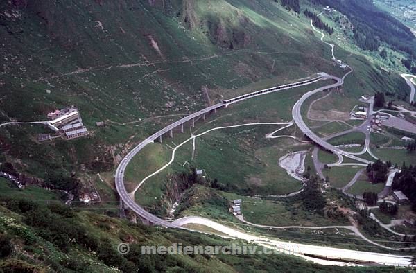 Schweiz. Switzerland. Gotthardpass. Berge. Alpen