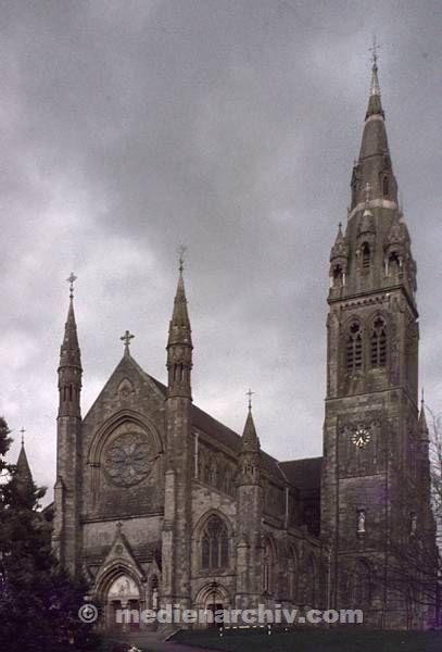 1970er. Irland. Ireland. Monaghan. Kirche