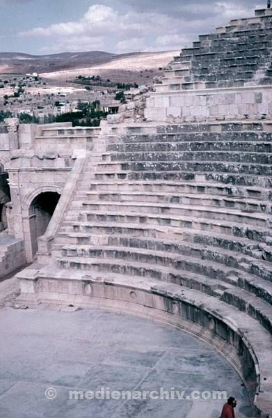 1970er. Nahost. Middle East. Syria. Syrien. Gerasa. Theater.