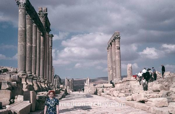 1970er. Nahost. Middle East. Syrien. Gerasa - Syria. Gerasa - antike Ruinen. Säulen